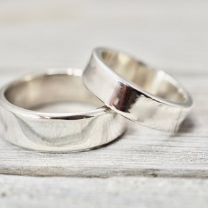 Silver wedding rings | Mr and Mrs rings | Sterling silver wedding rings | Silver wedding rings | Handmade wedding rings | His and her rings