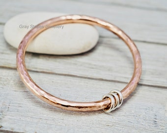 Heavy copper bangle with silver detail | Hammered copper stacking bangle | Pure copper bracelet | Gift for her | Handmade copper jewellery