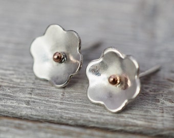 Silver flower studs | Little daisy earrings | Handmade from scratch sterling silver jewellery | Gift for her | Gift for mum | Gift for wife