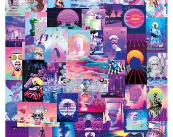 Può includere: Un collage di stampe artistiche retrò-futuristiche nei toni del rosa, viola e blu. Le immagini presentano forme geometriche, paesaggi urbani e sculture classiche. Alcune stampe includono testo come "GOODBYE", "READY" e "Einstein". L'estetica generale è ispirata agli anni '80.