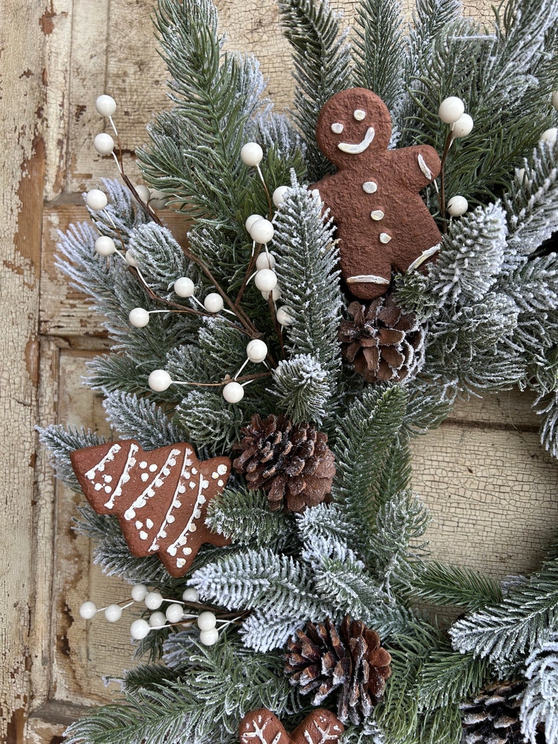 Gingerbread Christmas Wreath for Front Door, Gingerbread Kitchen Decor ...