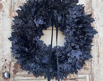 Black Halloween Wreath, All Black Wreath for Front door, Gothic Wreath For Halloween, Black Maple Leaf, Elegant Halloween, Dark Cottagecore