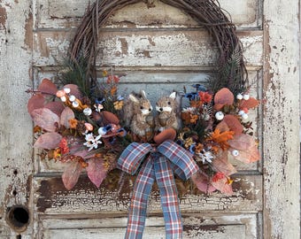 Squirrel Fall Wreath with Acorns, Cute Autumn Wreath, Autumn Wreath For Front Door, Thanksgiving Wreath Forest Decor, Housewarming Gift