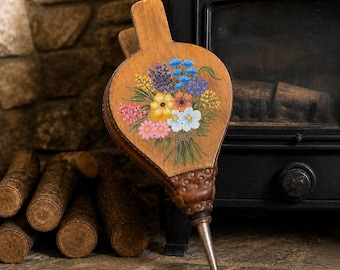 Vintage fireplace bellow with pretty hand painted wildflower design. Hand painted. Home decor. Cottage decor. Fire place bellow.