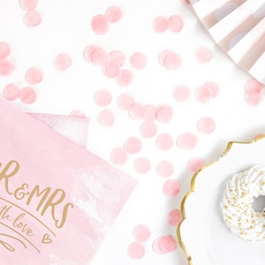 Gold Mr & Mrs Wedding Napkins, Pink Party Decor (Pack of 20)