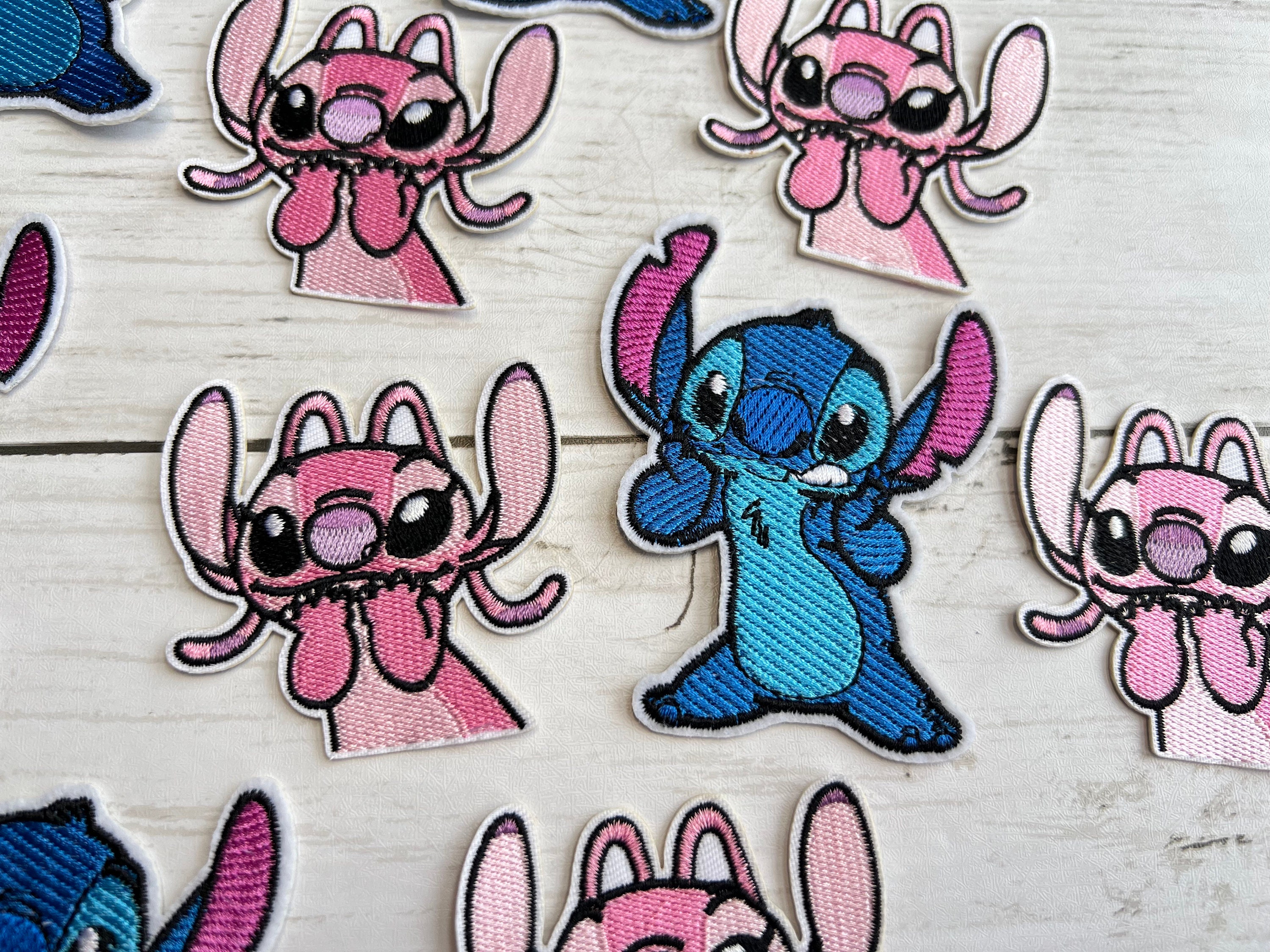 LF: Patches (Lilo And Stitch), Stitch w/ Surf Board (Iron-On) – POPnBeards