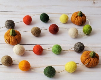 Thanksgiving garland  - Turkey Garland  - Wool ball Garland  - Pumpkin Garland - Fall Decor