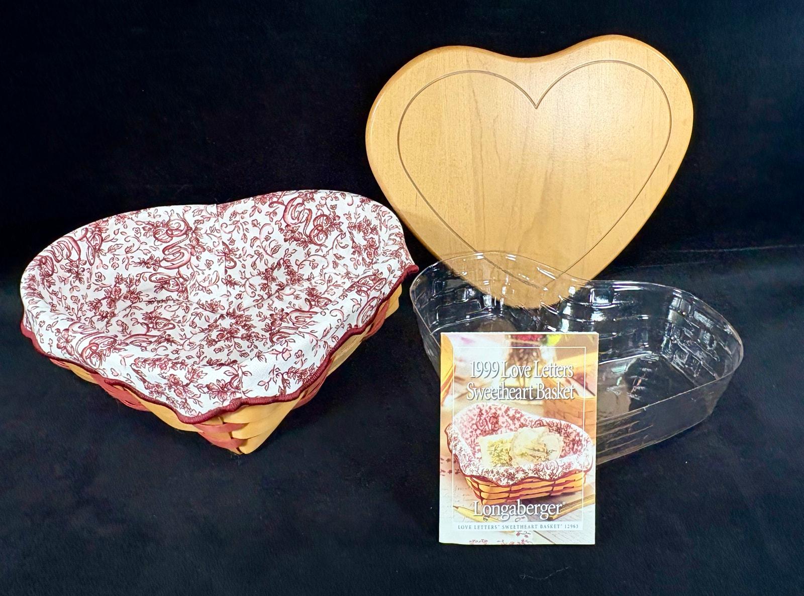 ロンガバーガー　ハート　バスケット　ふた付き Longaberger Valentine Basket With Lid - Etsy