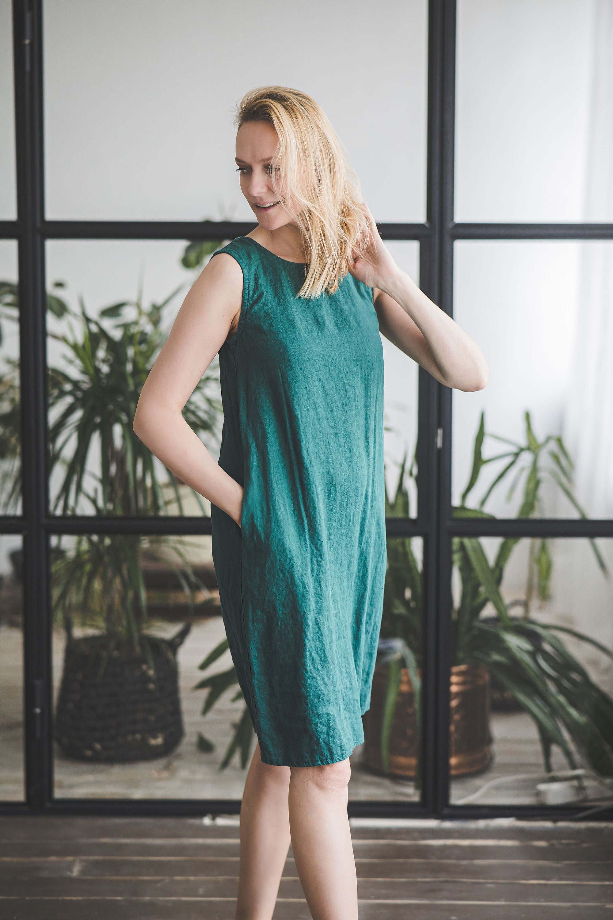 Emerald Green Linen Midi Dress: A-Line Tunic with Pockets