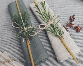 Serviettes en lin, lot de serviettes en lin vert sauge, cadeau en lin fait main, décoration de table en lin