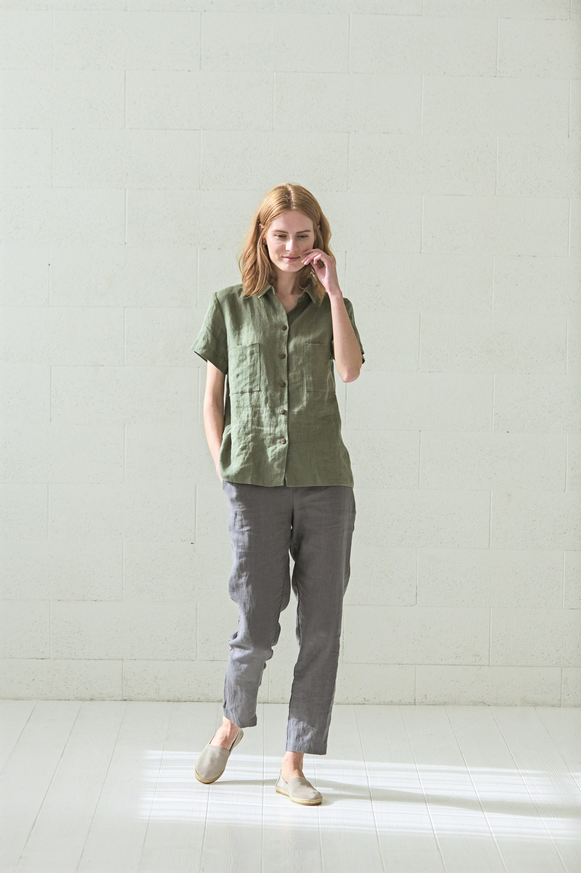 Linen Shirt / Casual Button Down Shirt / Classis Short Sleeves Shirt
