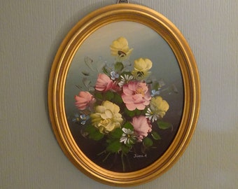 Oil painting, vintage original, professional artist, floral still life, signed by artist, 24 c gold leaf oval frame. 1970's Pretty painting.