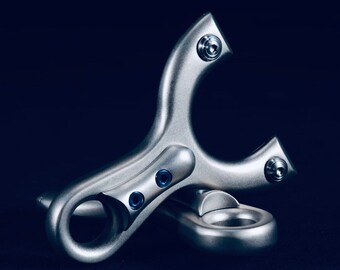 EDC Sling Shot #20 Stainless Steel Aluminum Alloy 1x Piece Black