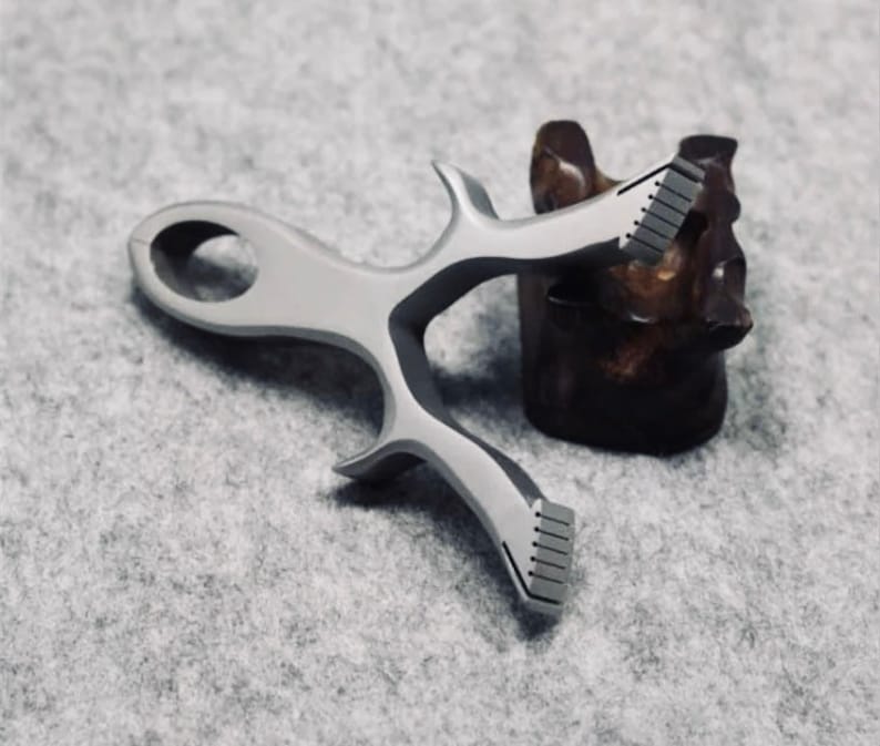 EDC Sling Shot #9 Stainless Steel 1x Piece
