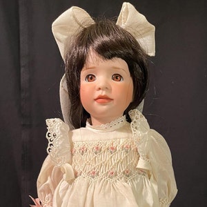 Vintage 1991 Grave Alice by Wendy Lawton from The Children’s Hour - LE #331/500!