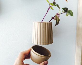 Small Planter, Removable Drip Tray, Free Standing or Wall Mounted, Propagation Station, Home Decor, Wall Decor | Poethan