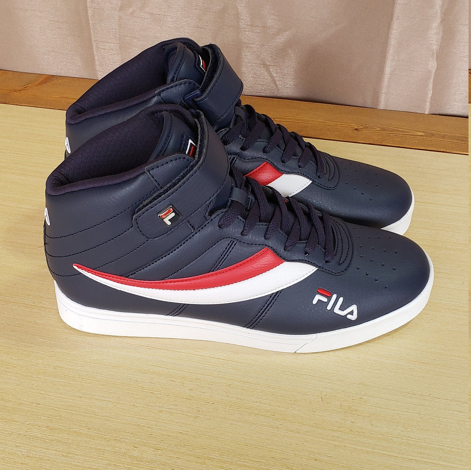 fila red high tops