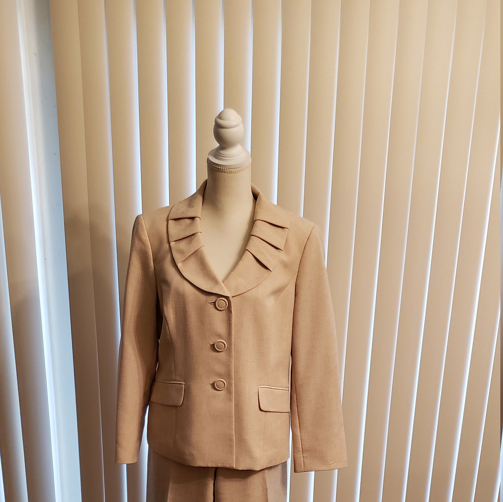Le Suit Petite - Etsy