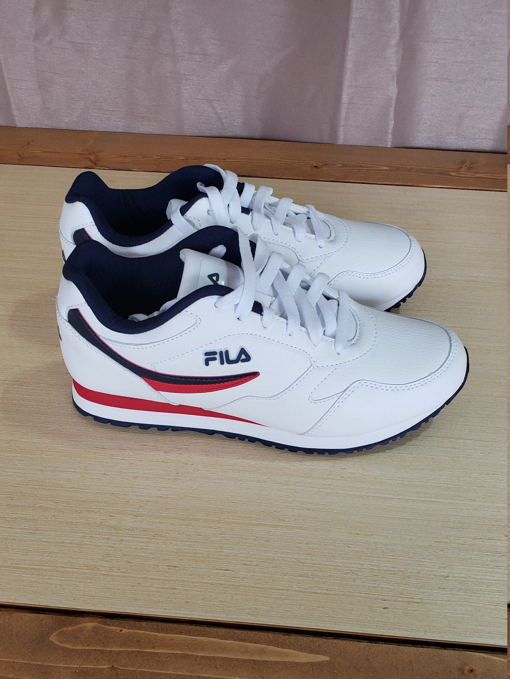 fila realm runner