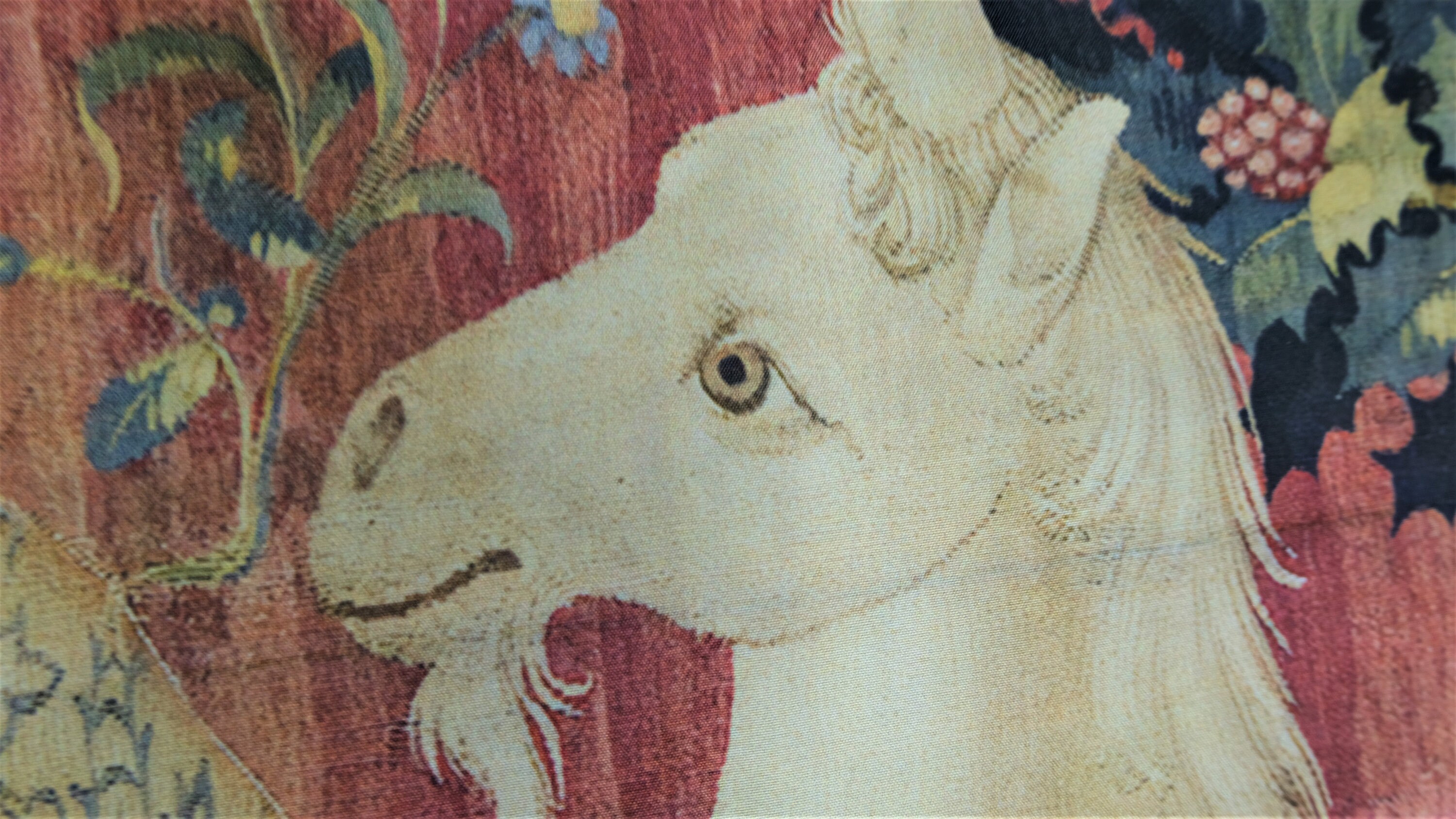 Harry Potter Gryffindor Common Room Hogwarts Medieval Tapestry Etsy