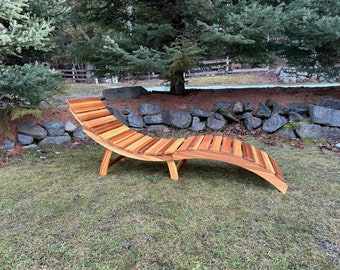 Premium Knot-Free Cedar Folding Lounger