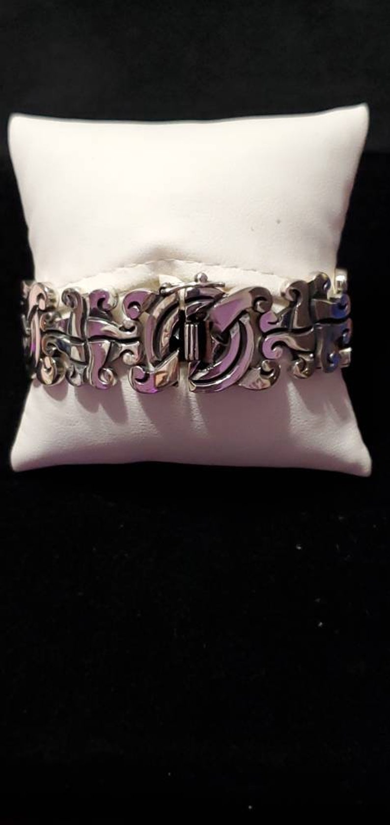 Signed PJH TJ-28 .925 Mexico Chunky Vintage Taxco Sterling Silver Link Bracelet Pristine Perfect for the Holidays! New
