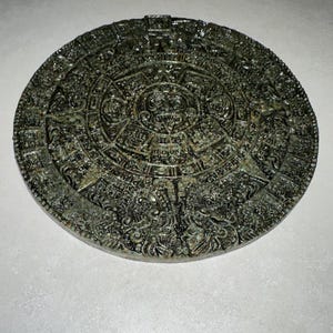 Vintage 1960s Large Engraved Maya Aztec Calendar Wall Art Mesoamerican Art Mayan Civilization Decor Mexican Central American Wall Hangin 11”