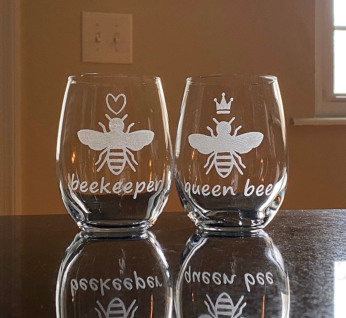 Beekeeper Queen Bee Wine Glass Set Glass Etched Couples Etsy