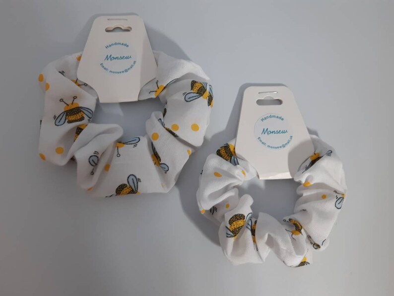 White bee scrunchiekids scrunchieadults scrunchiebirthday giftchristmas giftvsco scrunchiefriends giftsecret santa
