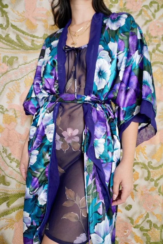 Vintage Purple Floral Robe, S-XL - image 2