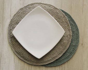 Crochet Placemat Pattern: Easy Table Setting (PDF Pattern)