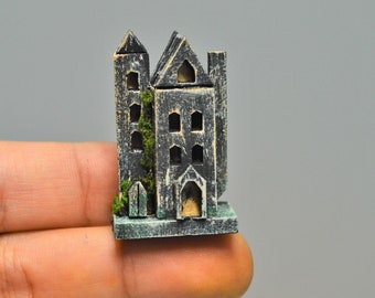 Dollhouse Miniature Halloween Haunted House Mini Scary Mansion Decor