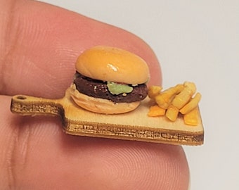 Dollhouse Miniature Hamburger with Fries  1:12 Scale