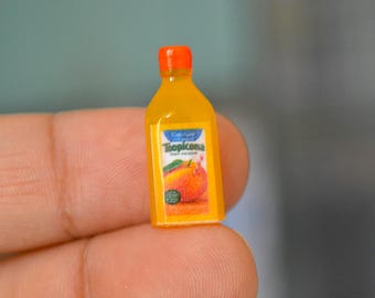 Succo d'arancia in miniatura per casa delle bambole, scala 1:12, bevanda in miniatura realistica, accessorio per la cucina