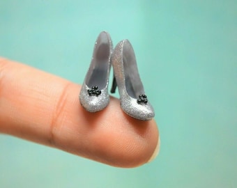 Miniature Shoes High Heels 1:12 Dollhouse Scale Handcrafted Silver