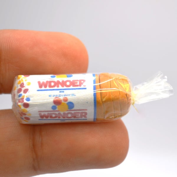 Dollhouse Miniature White Bread Loaf for Dollhouse - Handcrafted  Realistic Detail in 1:12 Scale