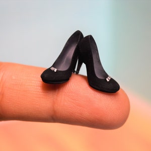 Miniature Shoes High Heels 1:12 Dollhouse Scale Handcrafted Black