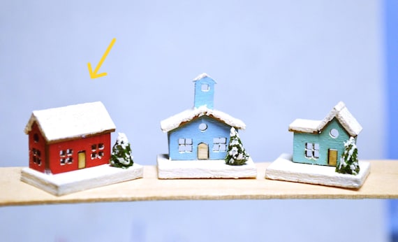 Dollhouse Miniature Christmas House Red Cottage 1:12 Scale
