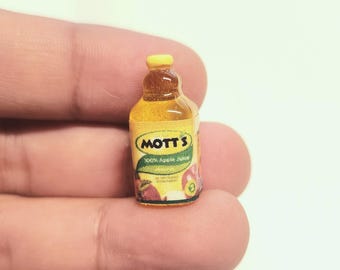 Dollhouse Miniature Apple Juice Bottle, Realistic Resin Drink, Kitchen Food Accessory