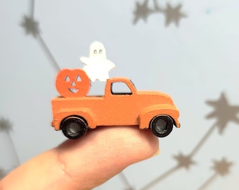 Dollhouse Miniature  Halloween Truck 1:12 Scale Decoration
