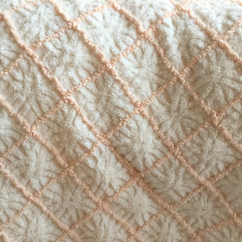 Vintage Cabin Crafts Chenille Tufted Bedspread Pink and Etsy