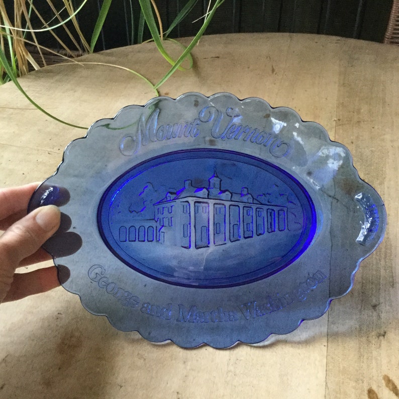 Avon Mount Vernon Blue Glass Collector Plate