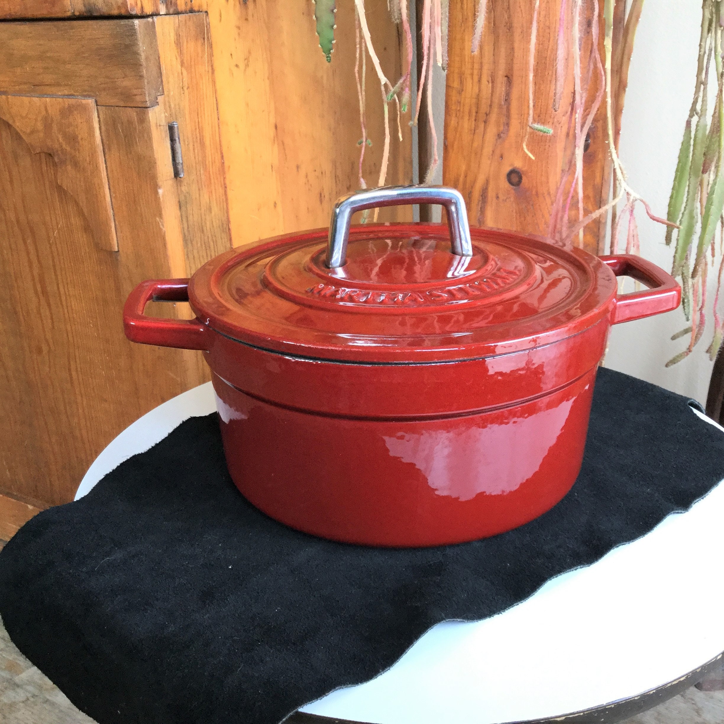 Martha Stewart Cast Iron Quart Dutch Oven