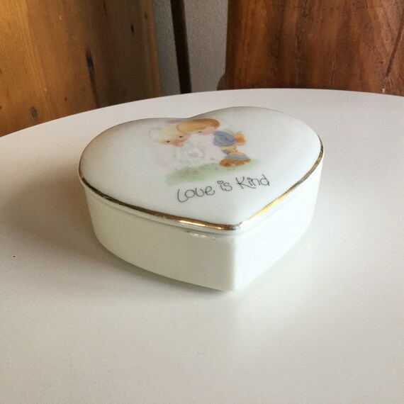 Enesco "Love is Kind" Heart-Shaped Porcelain Trin… - image 3
