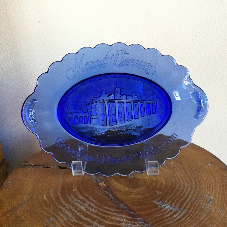 Avon Mount Vernon Blue Glass Collector Plate