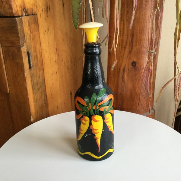 Painted Root Beer Bottle ~ Unique Vintage Shaker with Shaker Cork