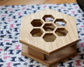 Cat Puzzle Feeder