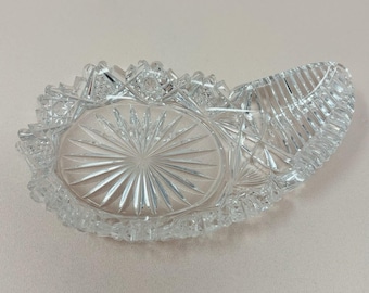 American Brilliant Cut Glass ABP 6.5" Handle Nappy Dish Leaf Starburst Sawtooth