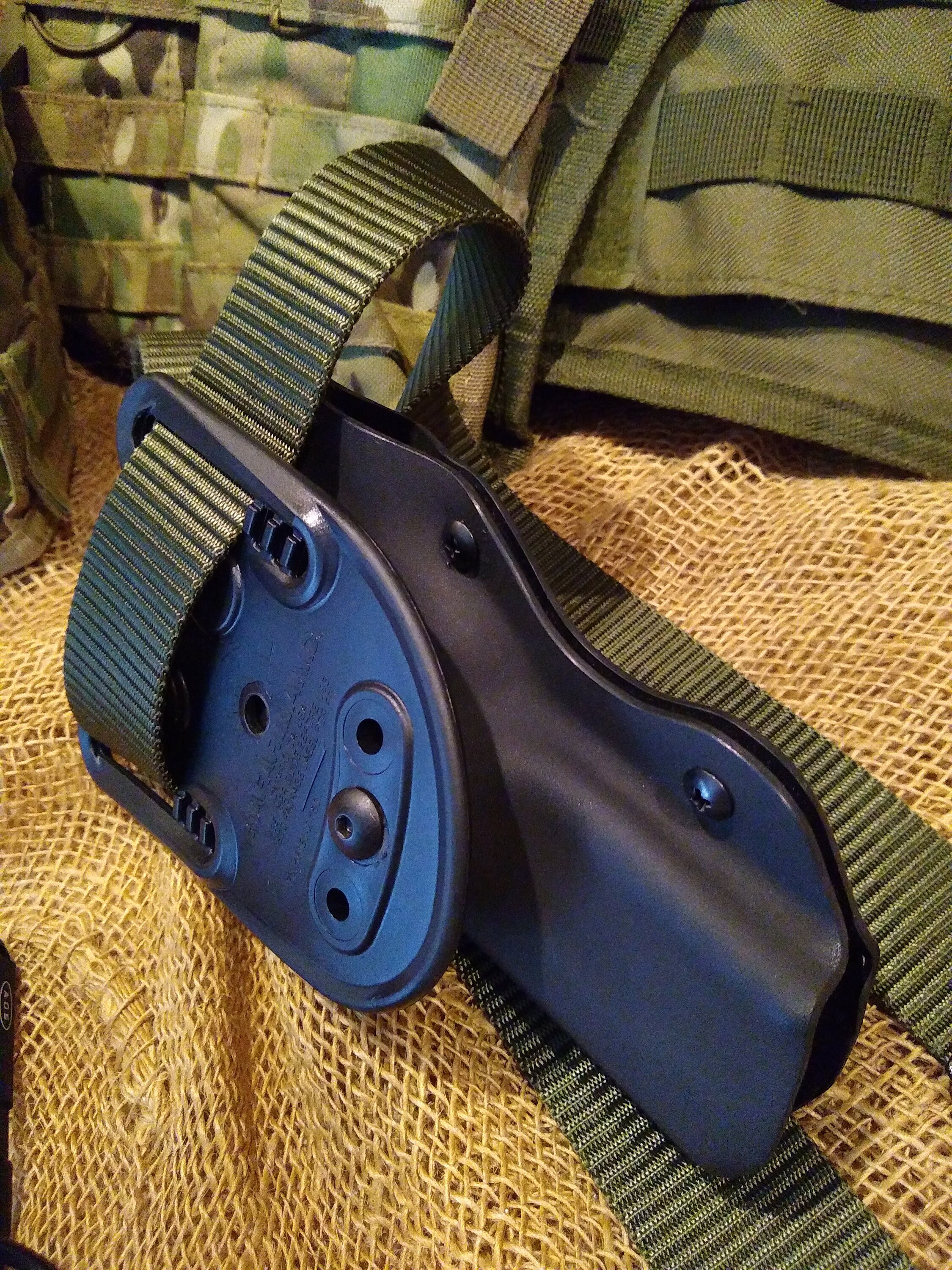 Elite Force H8R BELT Airsoft Holster - L or R Hand Options