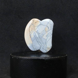 Maligano jasper cabochon